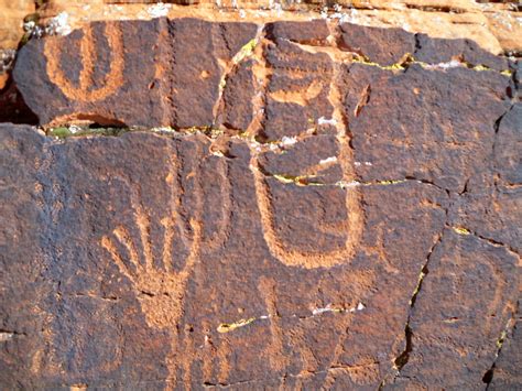 Petroglyphs And Pictographs In Saint George Utah Southern Utah
