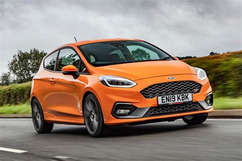 New Ford Fiesta ST Performance Edition 2019 review | Auto Express