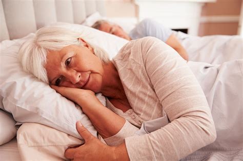 Sleep Problems And Dementia How To Manage Disruptive Sleeping