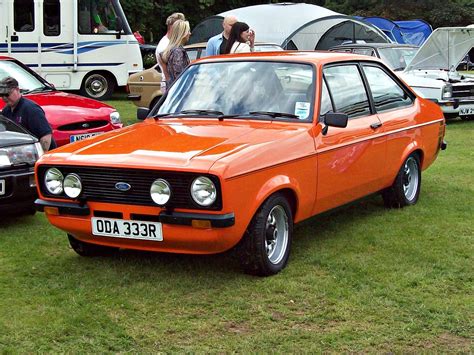 Ford Escort 1600 Sport Reviews Prices Ratings With Various Photos