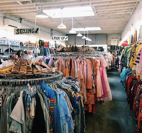 Trust fund babies and lottery winners aside, stylish thrifters know to head to vintage shops when they're looking for. Build Your Fall and Winter Wardrobes at These Thrift Shops ...