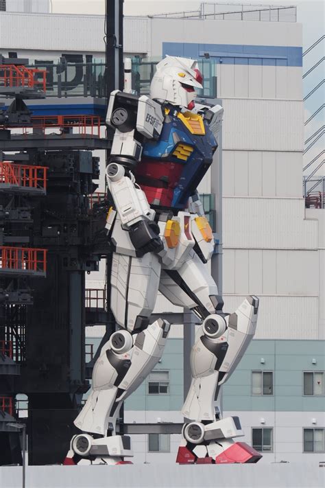 Life Size Gundam Taking Its First Steps Japan Yokohama Rinterestingasfuck