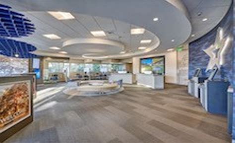 California Credit Union Transforms Interior Into Modern Comfortable