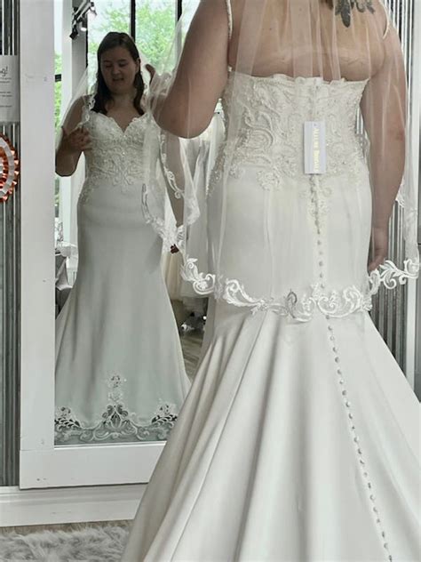 Allure Bridals 9664l Wedding Dress Save 53 Stillwhite