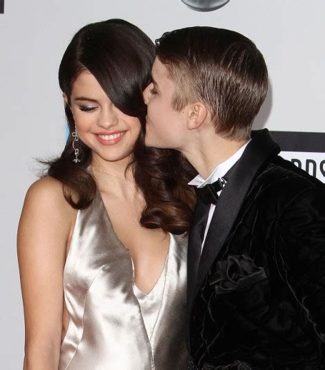 Justin Bieber Proposed To Selena Gomez She Said No Because Relationship Was A Fake Celeb