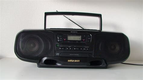 Boombox Sony Cfd L Cd Cassette Radio Youtube