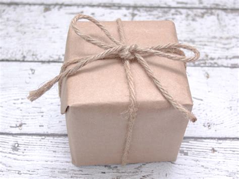 Maybe you would like to learn more about one of these? Brown Paper Bag Gift Wrap Ideas and Tutorials for Christmas