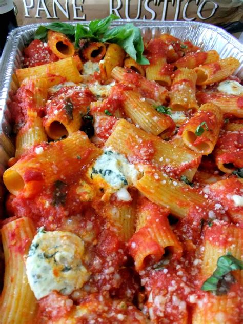 Sprinkle some grated parmesan cheese on top. Baked Rigatoni - Proud Italian Cook