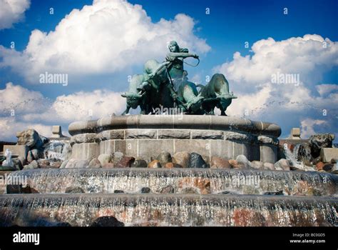 Gefion Fountain In Copenhagen Stock Photo Alamy