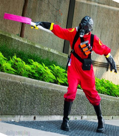 Pyro From Team Fortress 2 Daily Cosplay Com