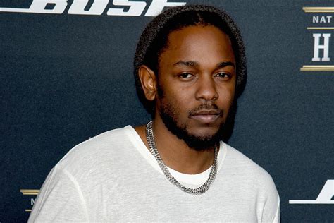 Kendrick Lamar Wins Best Rapsung Collaboration For These Walls At