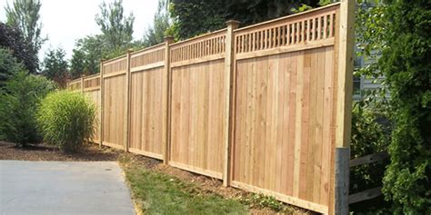 Fence styles and ideas for your home such as wooden, vinyl, wrought iron fence, picket, split rail you can consult a specialist for the construction of a fence for your backyard or front yard or try to. Beautiful 20 ideas for privacy fence in 2020 | Cheap ...