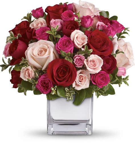 Telefloras Love Medley Bouquet With Red Roses Anniversary Flowers