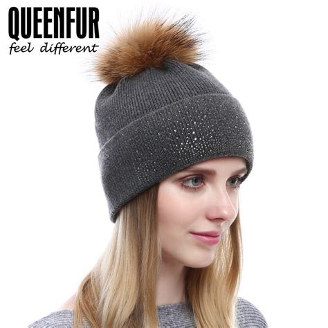 Queenfur Women Winter Hat Wool Knitted Beanies Cap With Real Raccoon