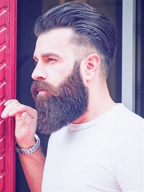 40 Genuine Beard Styles for Round Face Men ヒゲ面 トレンドヘア
