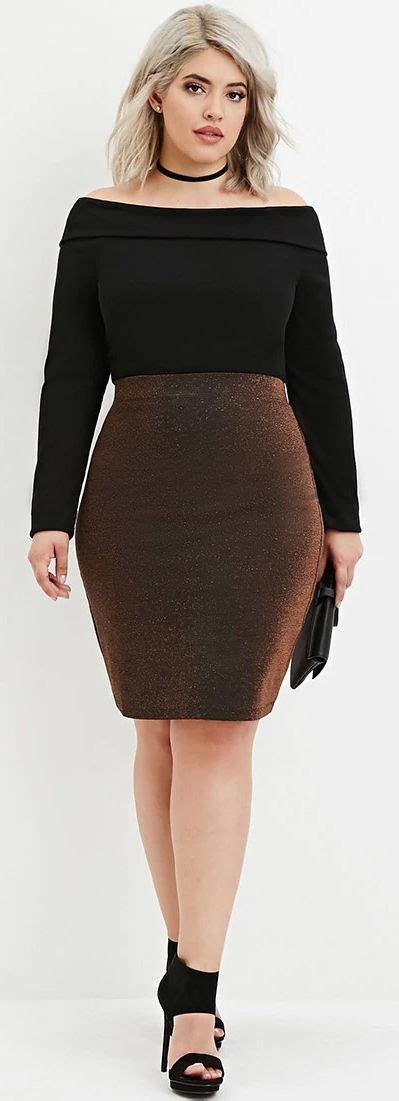 Plus Size Metallic Pencil Skirt Curvy Outfits