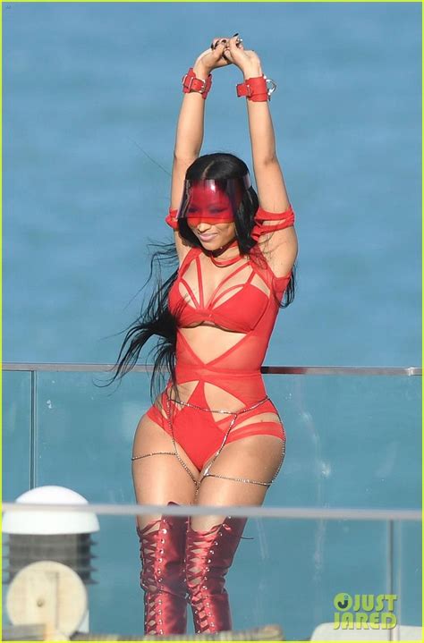 Nicki Minaj Wears Sexy Cut Out Swimsuit To Film New Video Photo Bikini Nicki Minaj