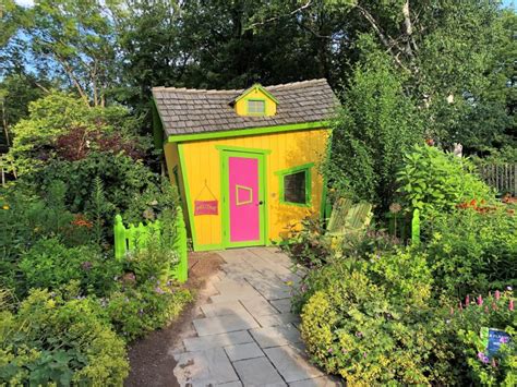 Bookworm Gardens In Sheboygan Where Childrens Books Come To Life ⋆