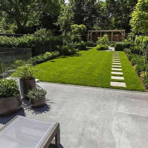 Pin By Iens On Garden Garden Design Layout Modern Contemporary