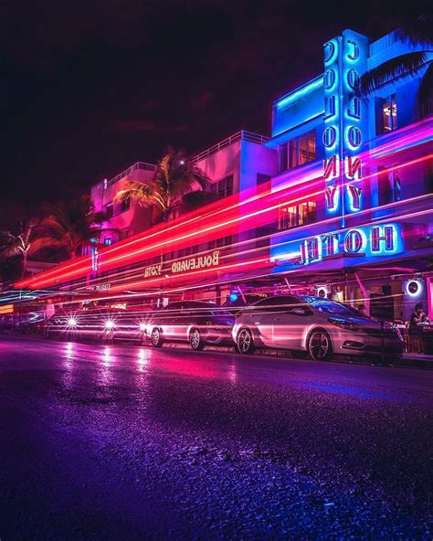 Ocean Drive South Beach Miami 📷 Gallivanti Neon Aesthetic Neon Noir City Aesthetic