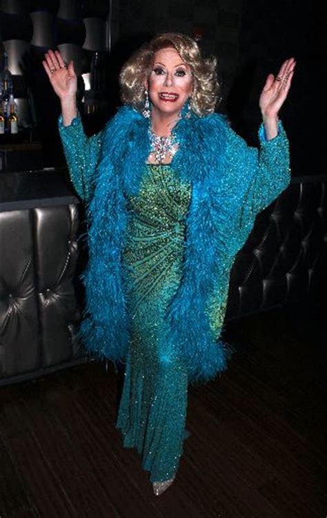 New Yorks Best Drag Queen Shows Dinner And Drag Shows Bachelorette
