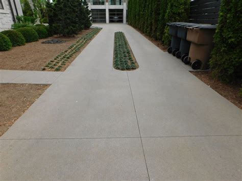 15 Top Cast Finish Concrete Driveway Color Pewtergreystone