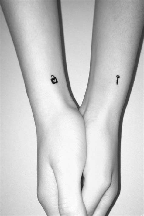 60 Einzigartige Bonding Paar Tattoos Ideen Sie Werden Wie Couples Tattoo Designs Small