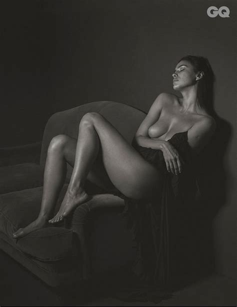 Irina Shayk Nude Photos Thefappening