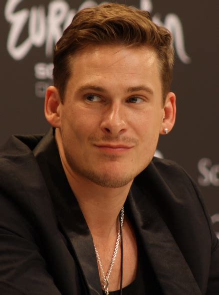 He is best known as a member of the english boy band blue. Lee Ryan - Wikipedia