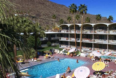 Explore Palm Springs Oasis Hotel To Palm Mountain Resort