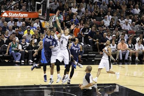 Nba Playoffs 2014 Mavericks At Spurs Final Score Dallas Earns Split With 113 92 Win