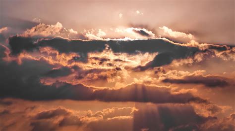 Download Wallpaper 2048x1152 Clouds Rays Sky Sunset Ultrawide