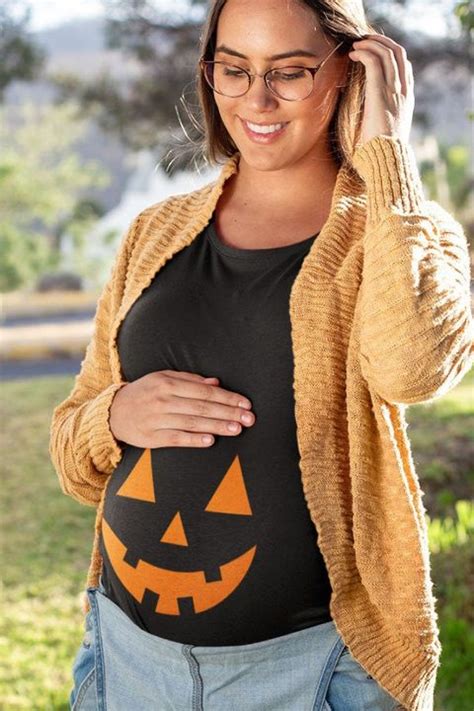 27 Best Pregnant Halloween Costumes 2021 Diy Maternity Costume Ideas For Women