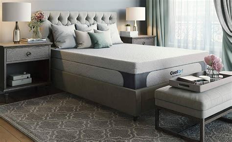 Classic brands is dedicated to manufacturing the finest mattresses and specialty sleep products usin. Classic Brands Mattress Review 2020 - A Bed to Share ...