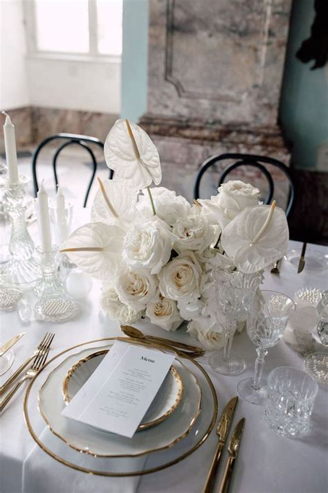 12 Beautifully Simple Wedding Centerpieces Wedboard