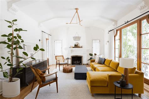 Small Narrow Living Room Furniture Arrangement Examples