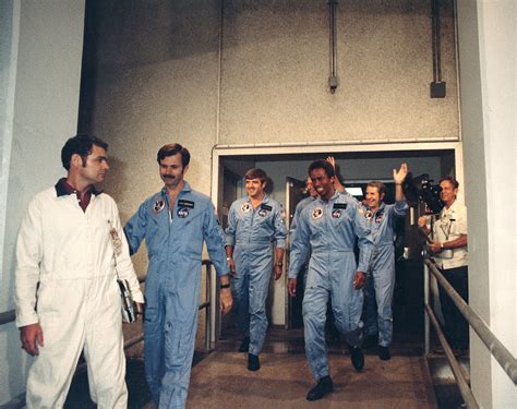 Remembering The First Shuttle Night Landing Otd In 1983 Part 1