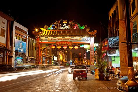 Chinatown Gate Kuala Terengganu This Colourful Gate To Ch Flickr