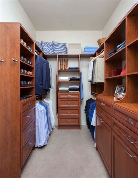 Use all the vertical space you can. 18+ Small Walk In Closet Designs, ideas | Design Trends ...