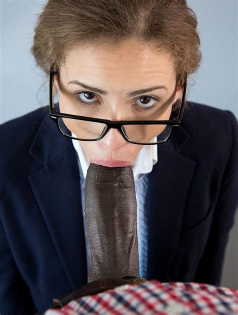 Woman Glasses Suck Cock Kaiserrider