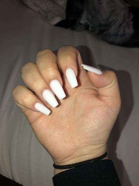 White Acrylic Nails Glossy Check This List Of Cute Acrylic Nails