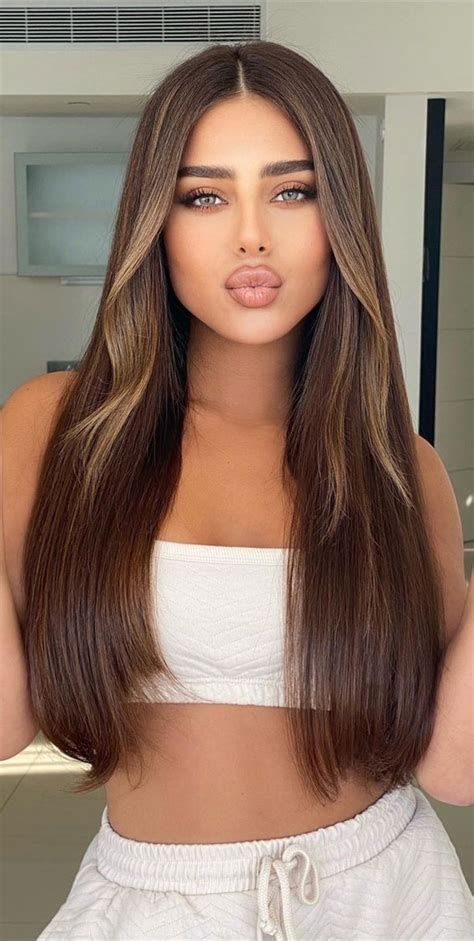 Trendy Brown Hair Colour Ideas For 2021 Subtle Blonde Face Framing