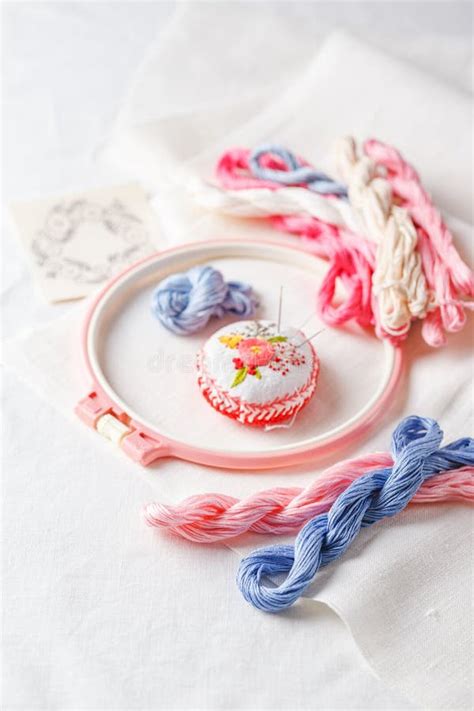 Embroidery Set Linen Fabric Embroidery Patterns Embroidery Hoop