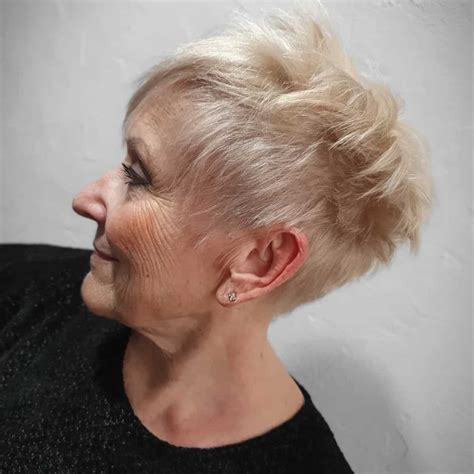 26 Volumizing Short Haircuts For Women Over 60 With Fine Hair