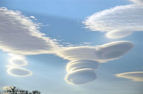 Rare Spectacle These Lenticular Clouds Also Known As Altocumulus