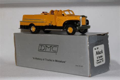 Dehanes Models 1950s B Model Mack Lampeter Pa Fire Truck With Box 1