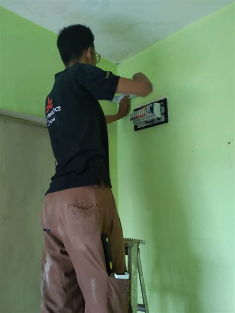 Harga wiremesh untuk semua ukuran perlu kamu ketahui lebih dalam lagi agar bisa membandingkannya dengan harga material yang lain, pada saat kamu akan membangun sebuah. Harga Wiring - Renovation Rumah