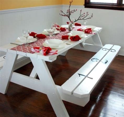 indoor picnic table ideas   relaxed feel digsdigs