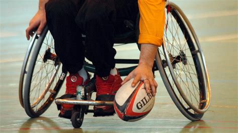 Initialement prévus pour les handicapés physiques en au nombre de 14, les disciplines pratiquées lors des jeux paralympiques d'été sont l'athlétisme, le. Jeux paralympiques : la classification des handicaps ...