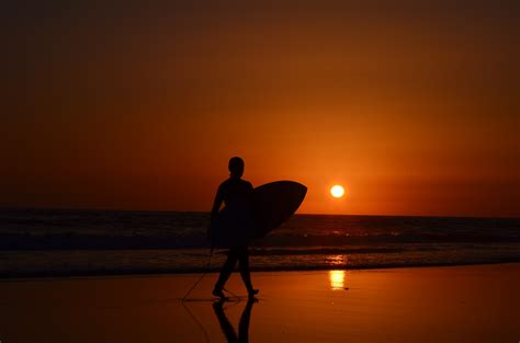 Surfing Sunset Waves Ozean Sea Wallpapers Hd Desktop